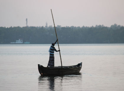 gallery | canoe boat tour image 1 - thumbnail